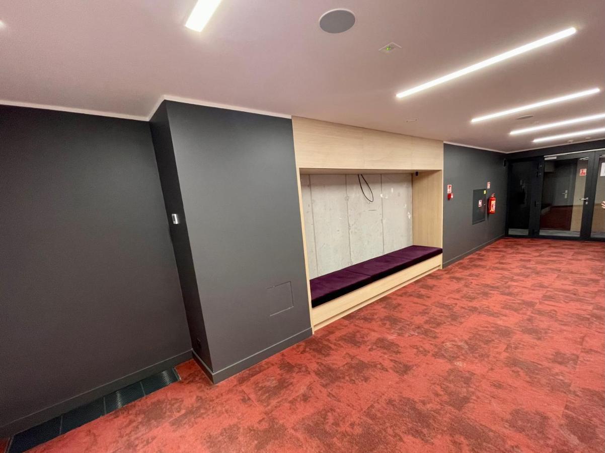 Plac Wolnosci 6 Contactless Check-In 24H Poznań Buitenkant foto