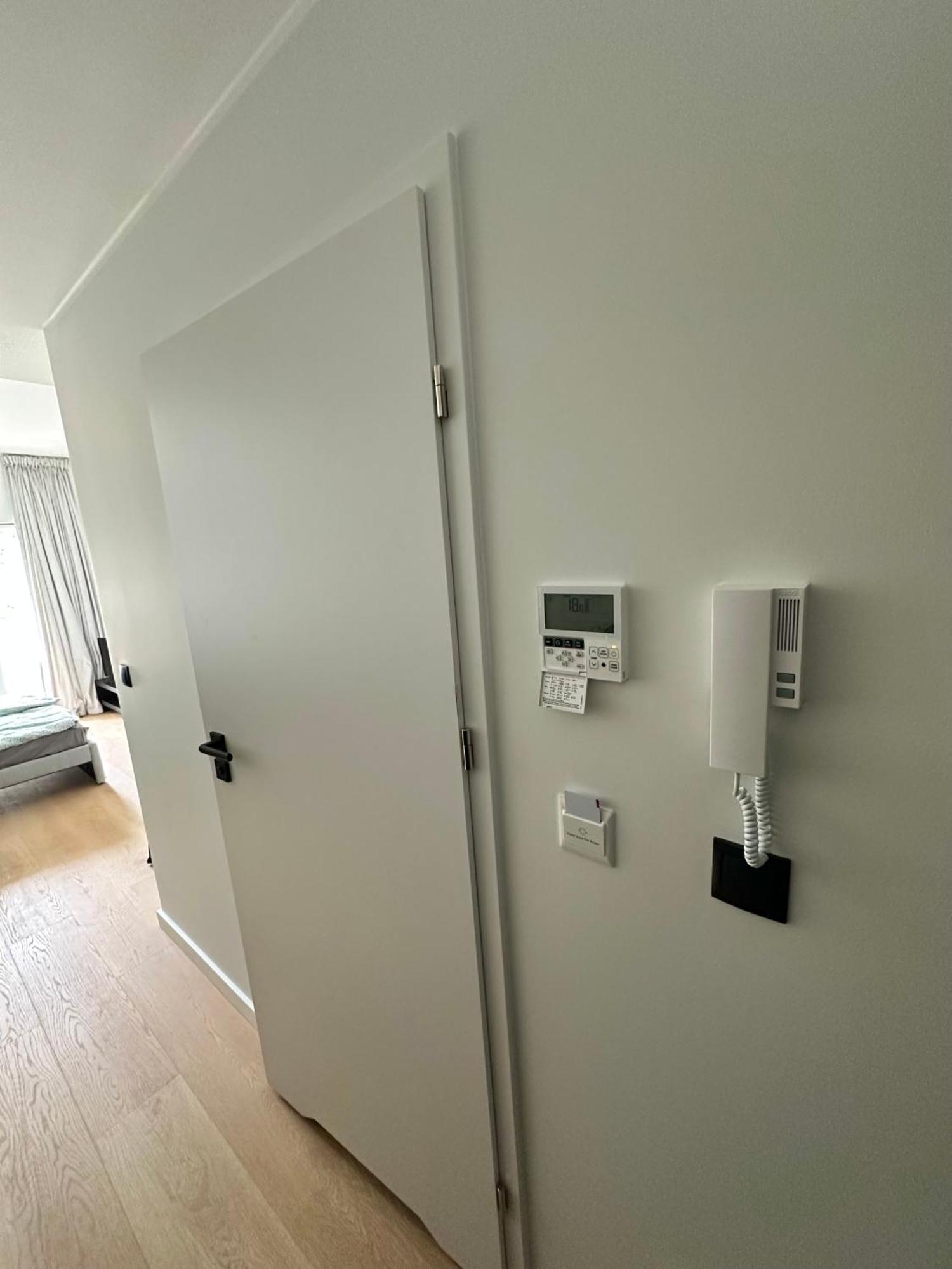 Plac Wolnosci 6 Contactless Check-In 24H Poznań Buitenkant foto